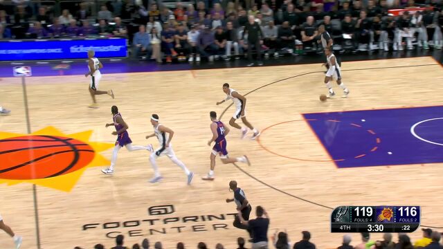 给小老弟创造机会 科林斯绝妙内传内文班亚马轻舒猿臂单手一扣