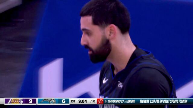 还得是戴爹！浓眉哥首节3分钟贡献3记盖帽