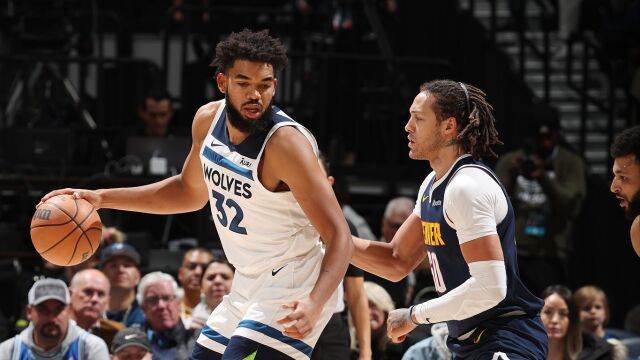 唐斯vs掘金集锦 全场拿下21分 里突外投尽显强硬