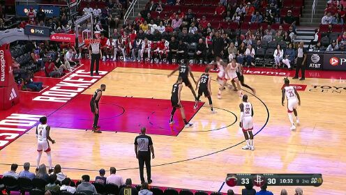 《NBA全场集锦》眼观六路耳听八方 阿门汤普森击地妙传兰代尔轻取两分