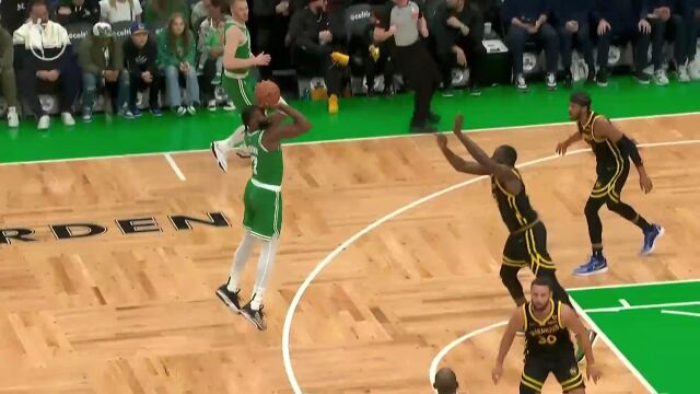 竟敢放空我？杰伦-布朗飚进5记三分打爆勇士