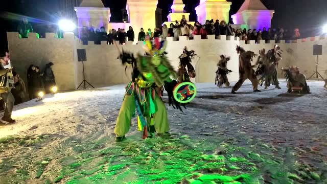 萨满歌舞:跳大神儿