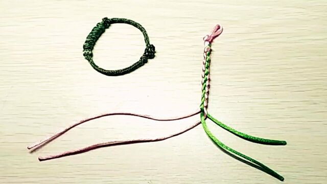 超简单方形手绳四股辫编法视频掌握技巧和口诀不看教程也能编