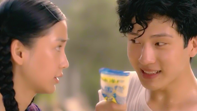 夏天看这部电影,就像吃火锅一样爽,隔着屏幕都觉得热