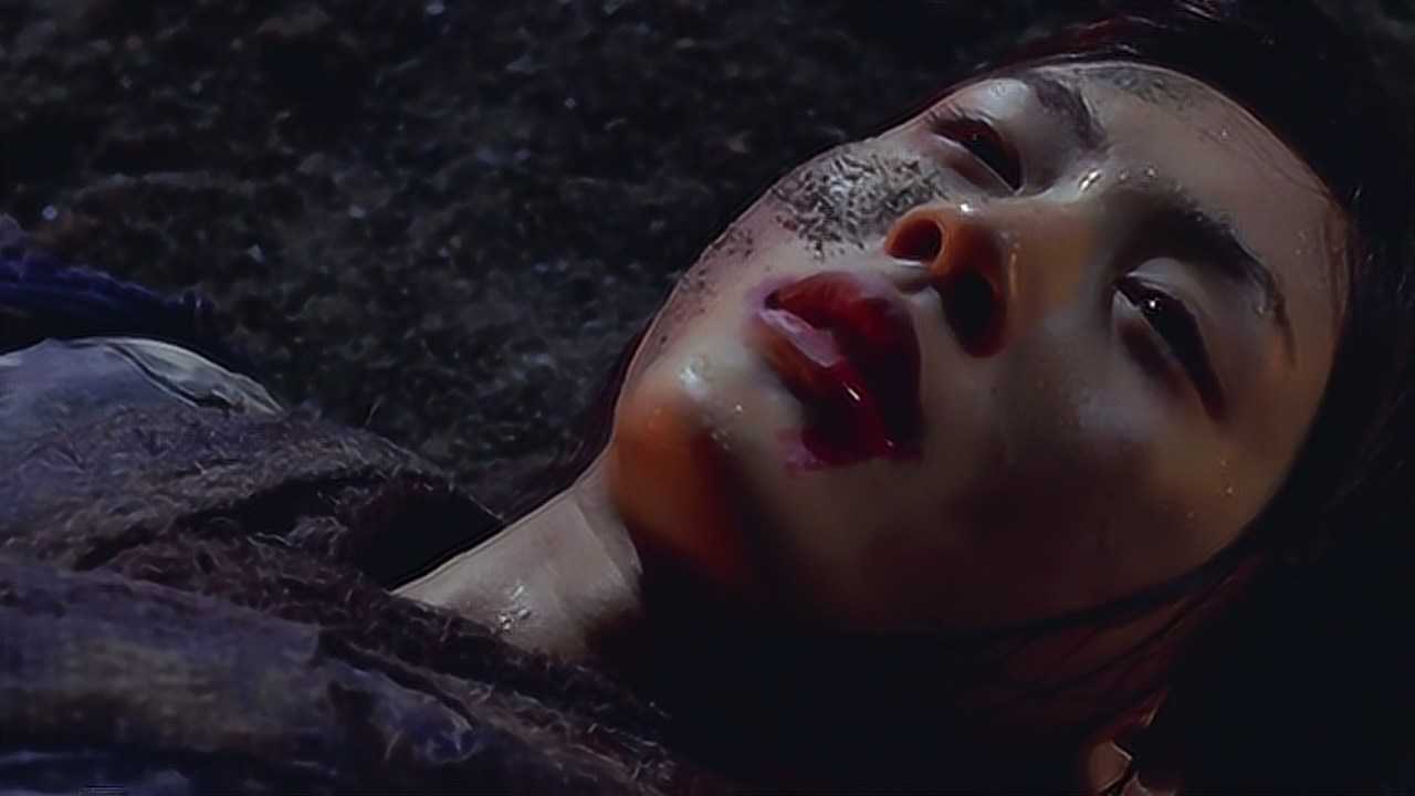 一部女主美爆的日本动作爽片美女最后被虐得很惨