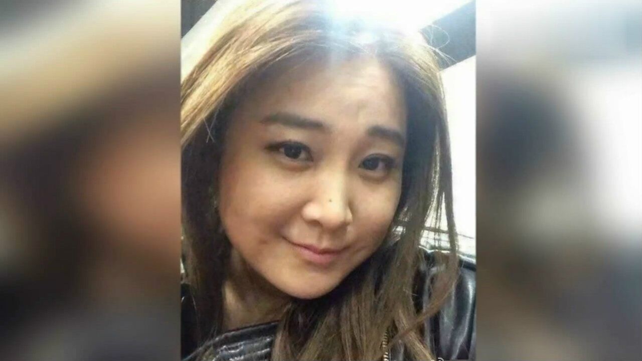 贾玲暴瘦瘦成瓜子脸的贾玲果然是一个美人坯子