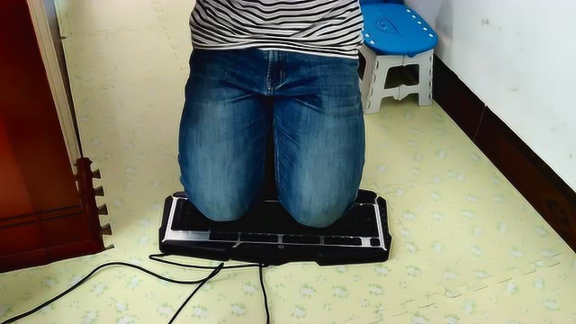 cf手游泷战充了个328父子同罪这波键盘跪的舒服