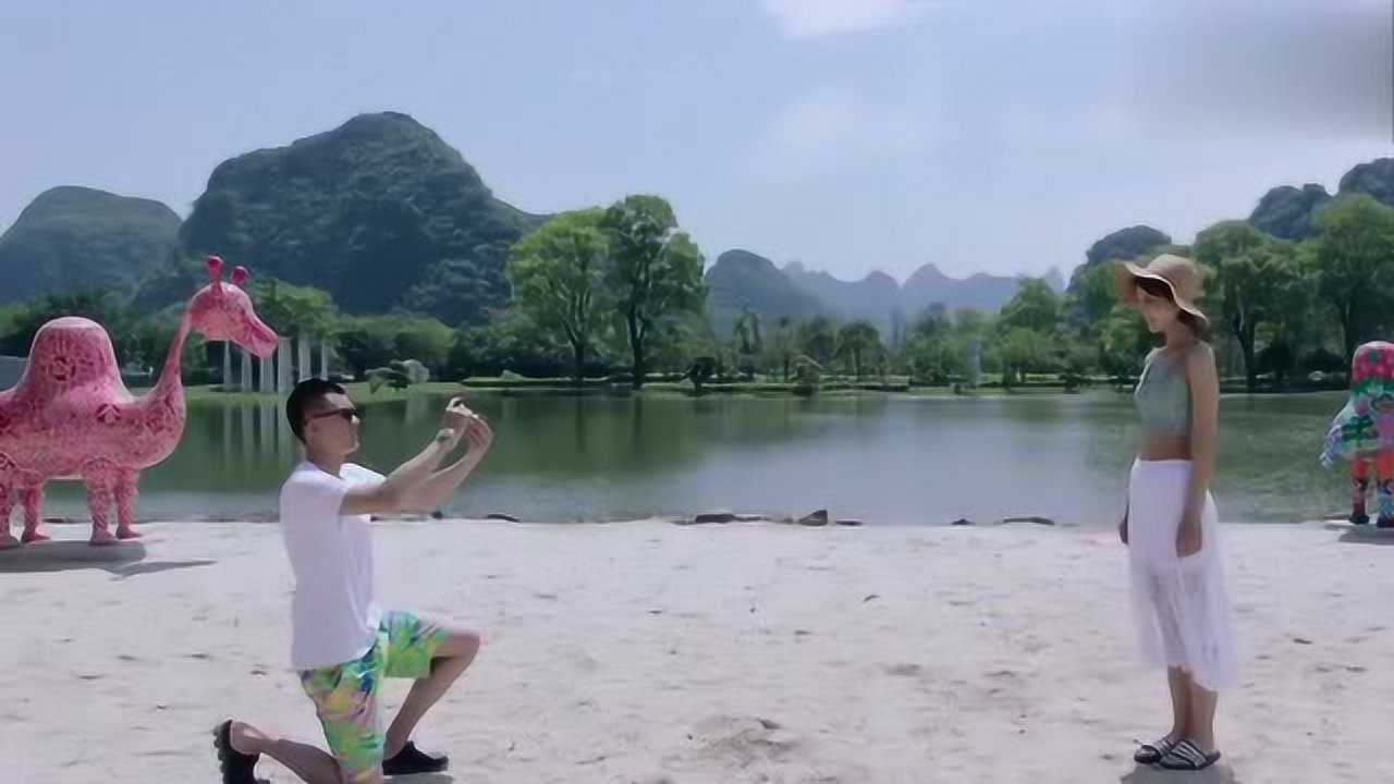 维和步兵营:戈睿看连长求婚自己也忍不住了,急着和郑百合求婚