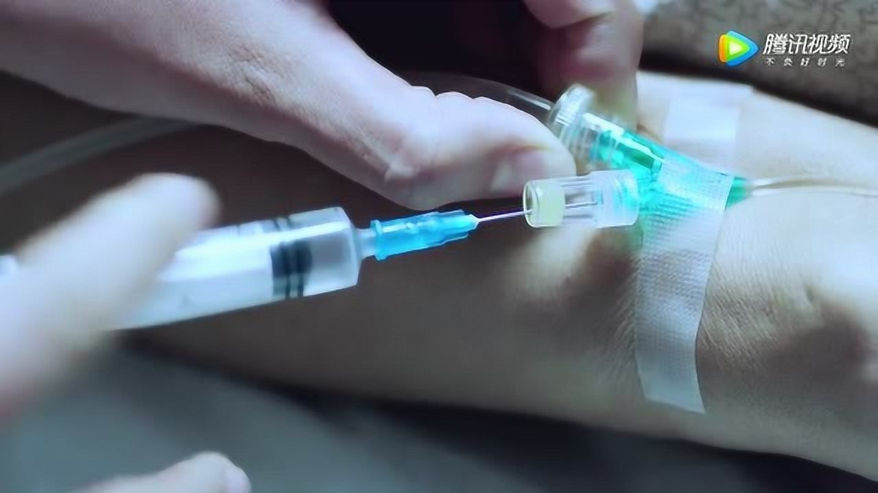 急诊科医生：抢救病人场景很真实啊_腾讯视频