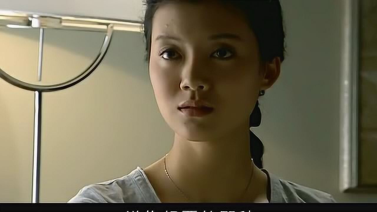 《艰难爱情》孟浩还是忘不了雨馨,在雨馨家门口回忆与雨馨的种种