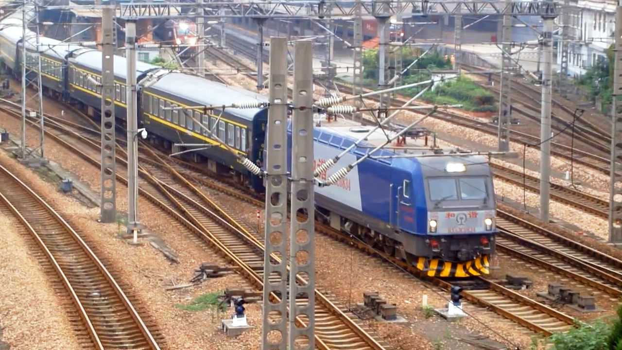 1000公里要走16小时 k8352次列车驶出杭州站开往连云港东