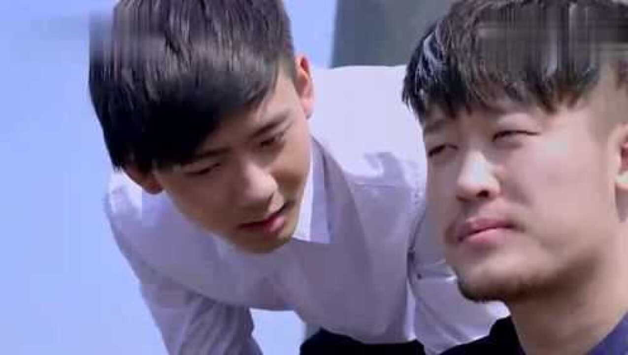 当徒弟不听话时师父用这种方法惩罚他