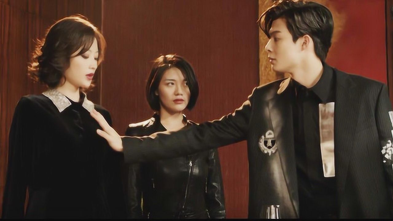 速看《沙海》第24集 梁湾假扮张日山 黎簇再收神秘包裹