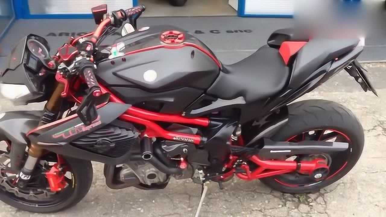 黄龙600的大哥贝纳利tnt1130!