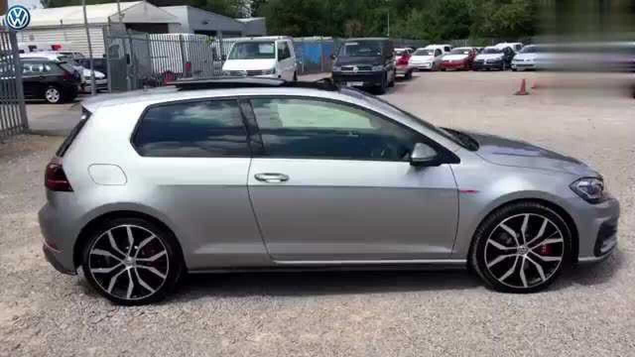 纯粹小钢炮国外实拍第75代大众高尔夫gti双门版