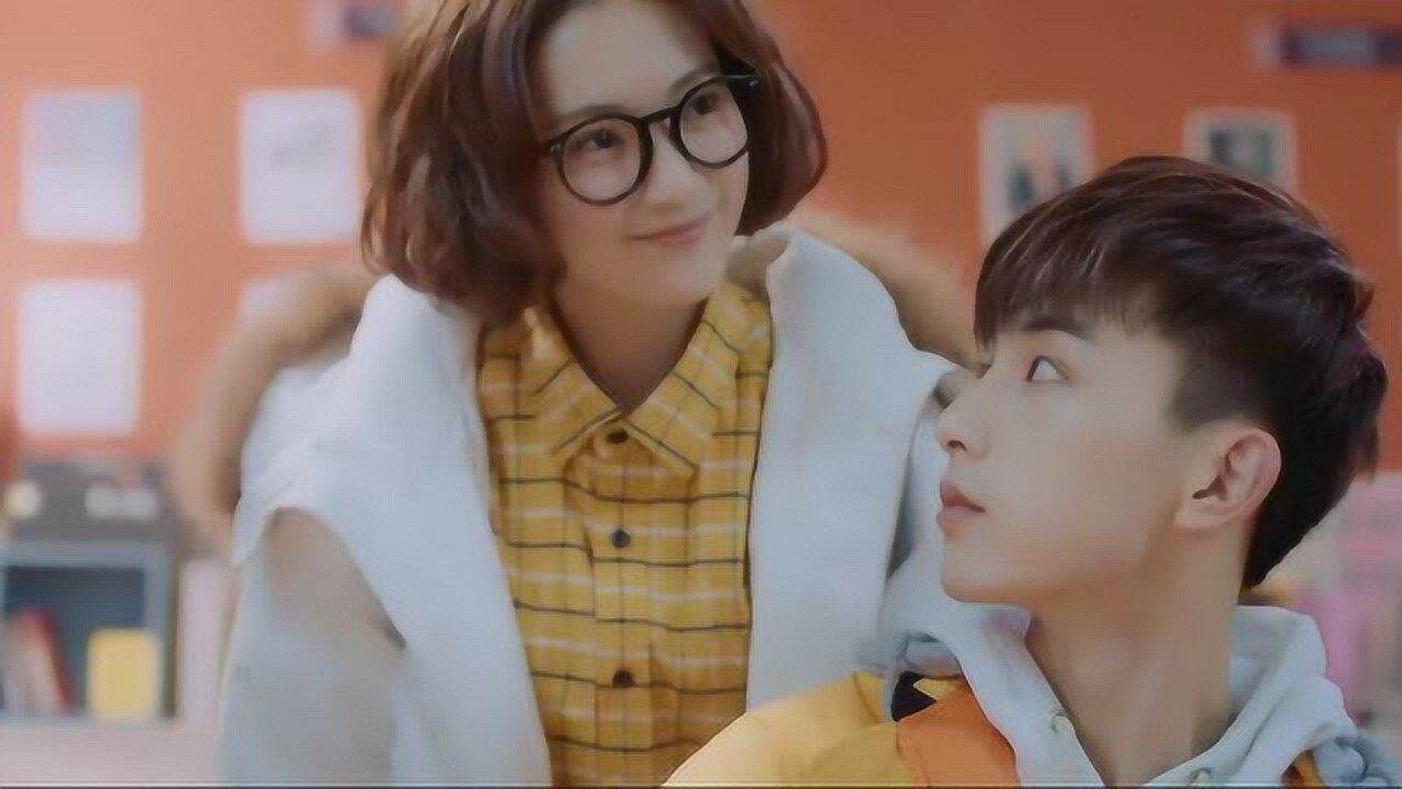 惹上冷殿下司徒枫耳朵动两下好可爱顾南锡偷听太投入了