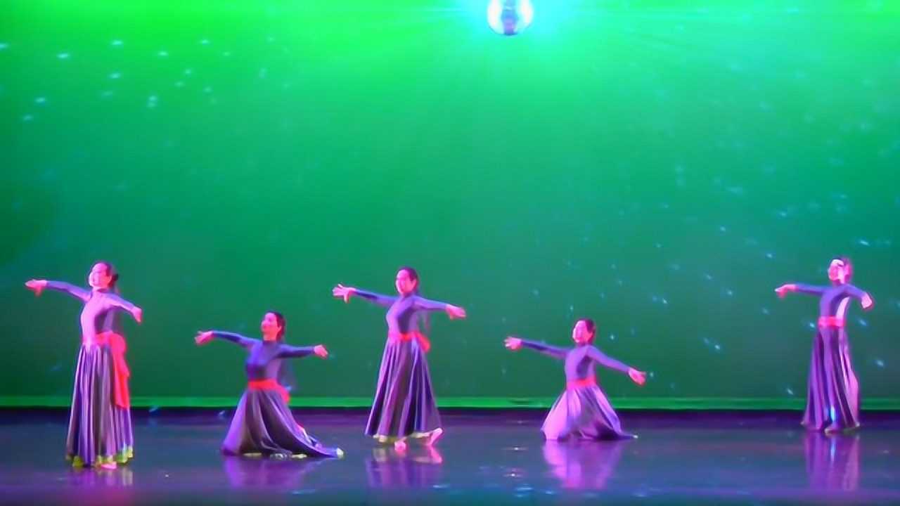 民族舞蹈群舞迷途的羔羊最美内蒙古舞蹈视频