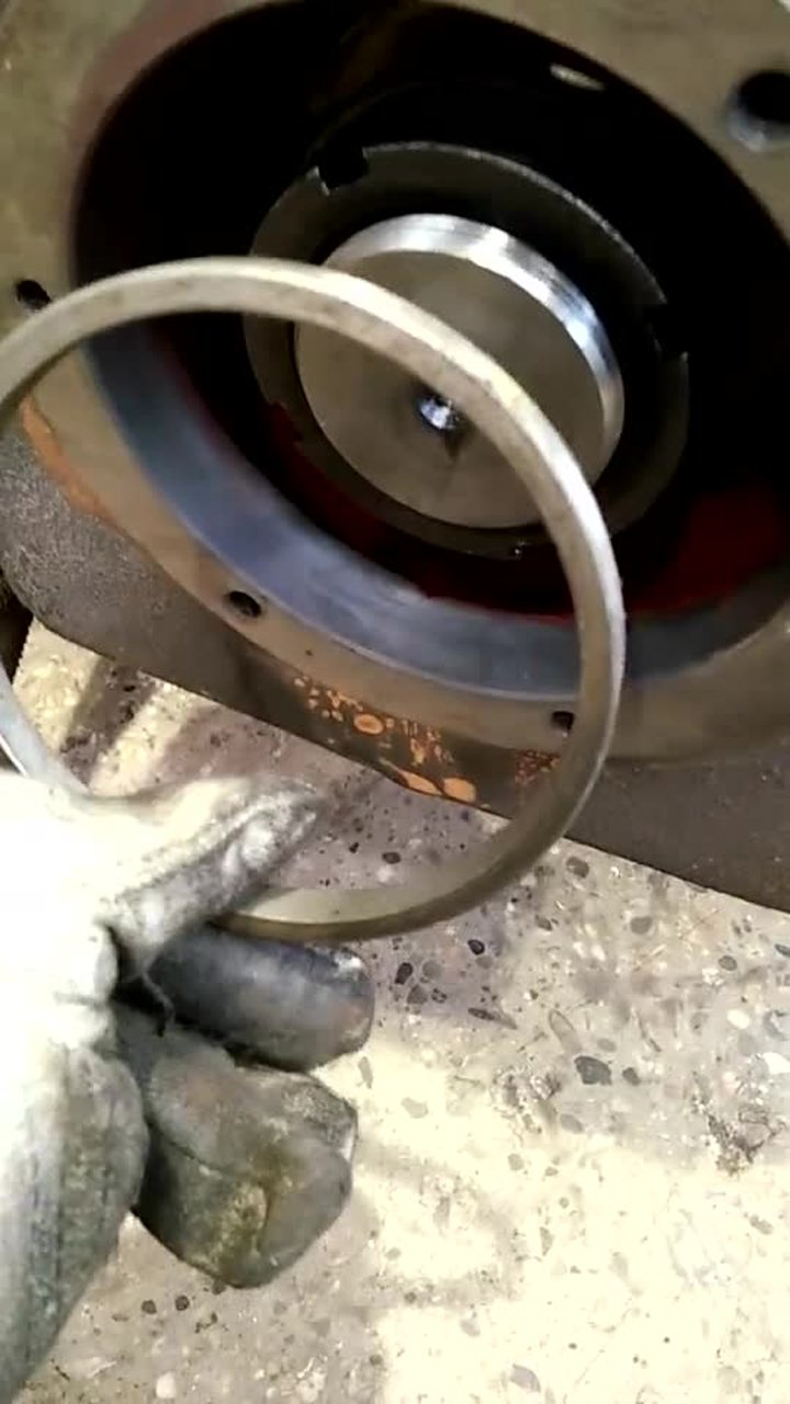 自平衡多级泵甩油环安装教程