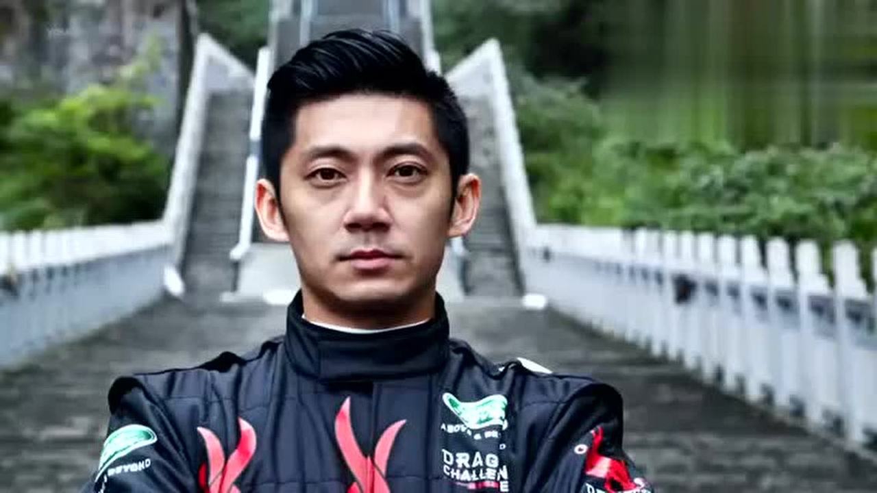 生活中不一定会有江忍,但一定会有司南【星辰于我】萌妹漫画01:27:24