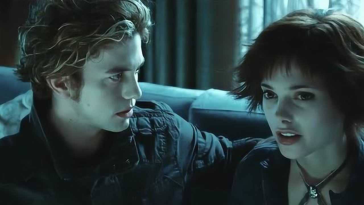 暮光之城贾斯帕和爱丽丝恋爱细节也很甜让人忍不住看了又看