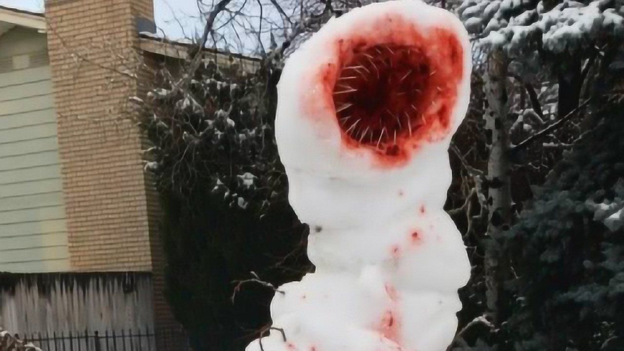 世界上最"恐怖"的雪人,血盆大口状似巨虫,美国兄妹却靠它圈粉无数