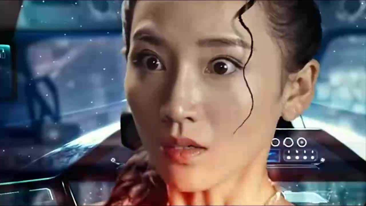 《特战王妃1幻境之争》猛火交锋夺国宝,意外带坦克穿越时空