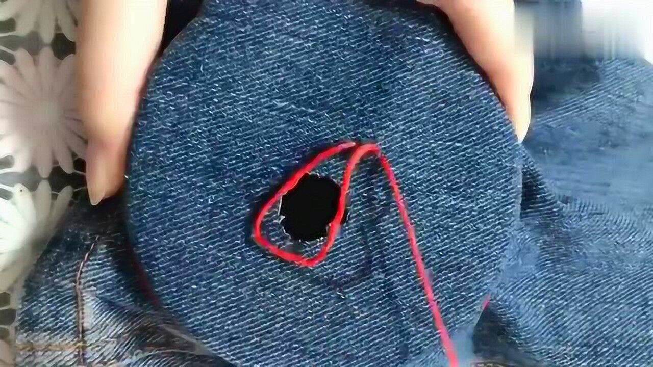 缝补衣服,用胶带来帮忙固定也很不错哦_高清1080P在线观看平台_腾讯视频