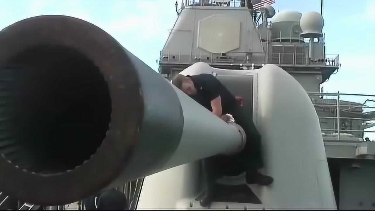 mk7型舰炮是世界上已知威力与大和级460mm主炮最为接近的舰炮