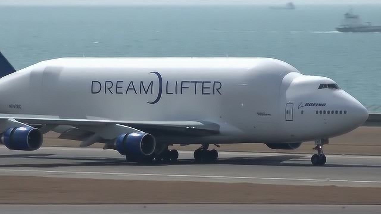 波音747400lcf梦者n747bc运输机外形古怪奇特