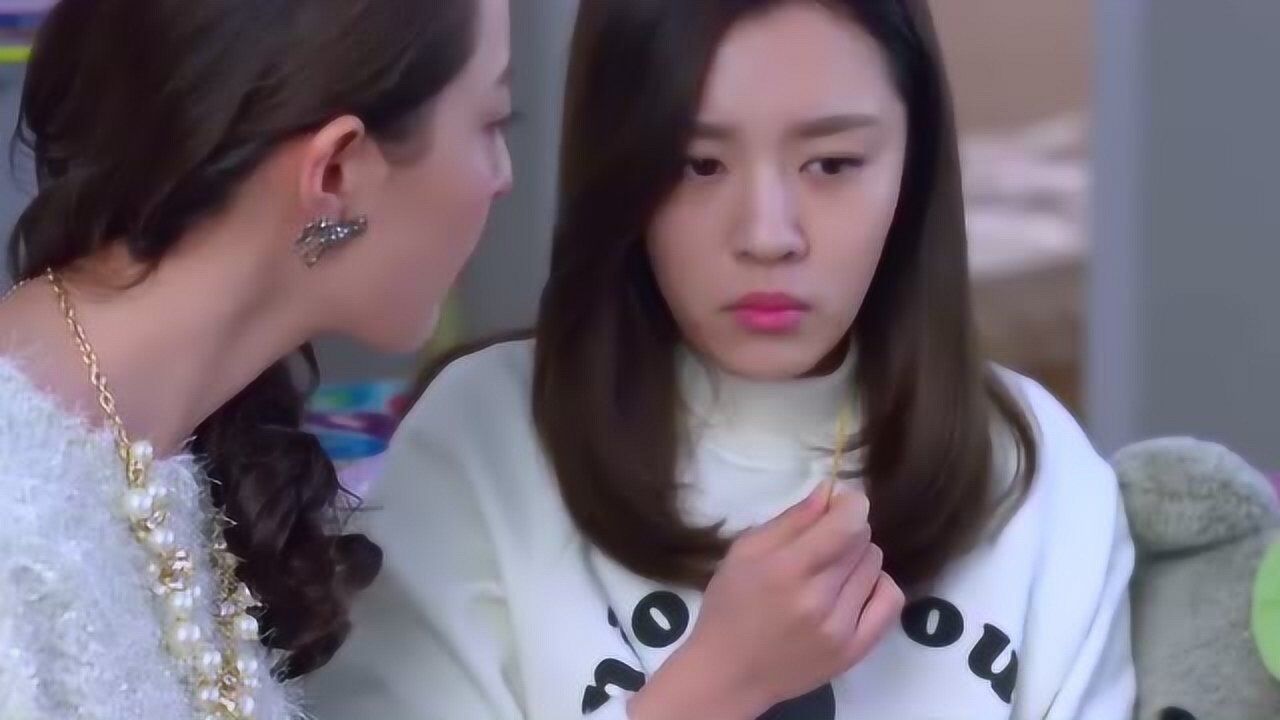 为了和弟弟争宠，小女孩故意尿裤子，谁料却是这种下场！_腾讯视频