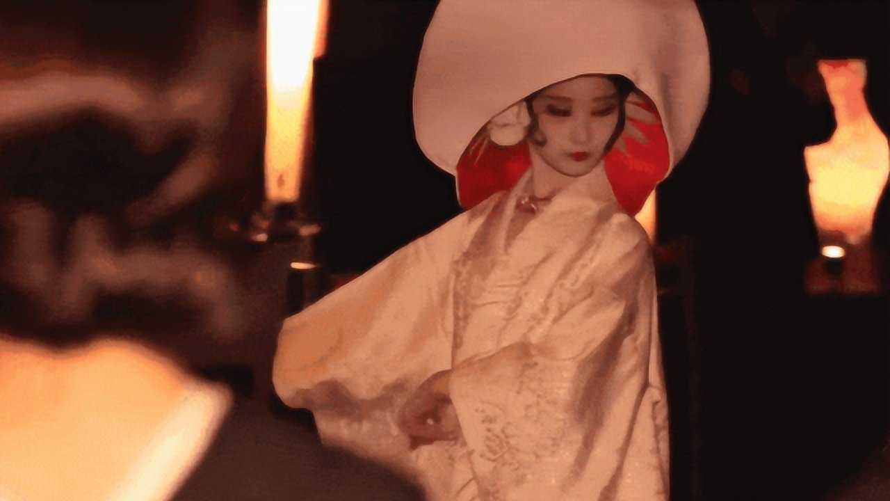实拍享受“女体盛宴”，日本将美女搬上餐桌，3点尽露实在是秀色可餐_高清