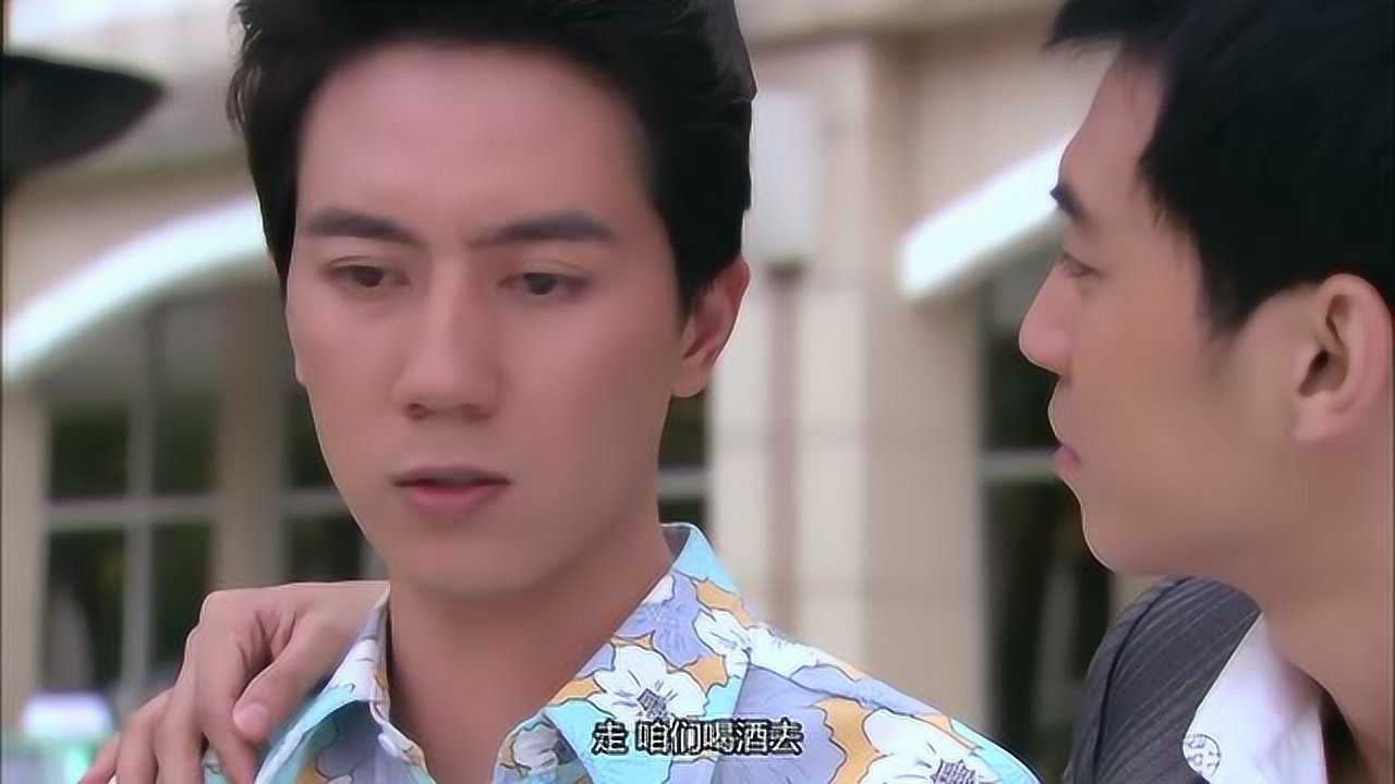 奶奶再爱我一次小伙装作被女友甩了黄家豪看他可怜请他吃饭