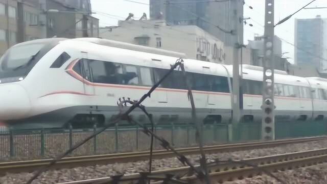 郑焦城际 CRH6A出焦作站即刻提速,速度大约130!