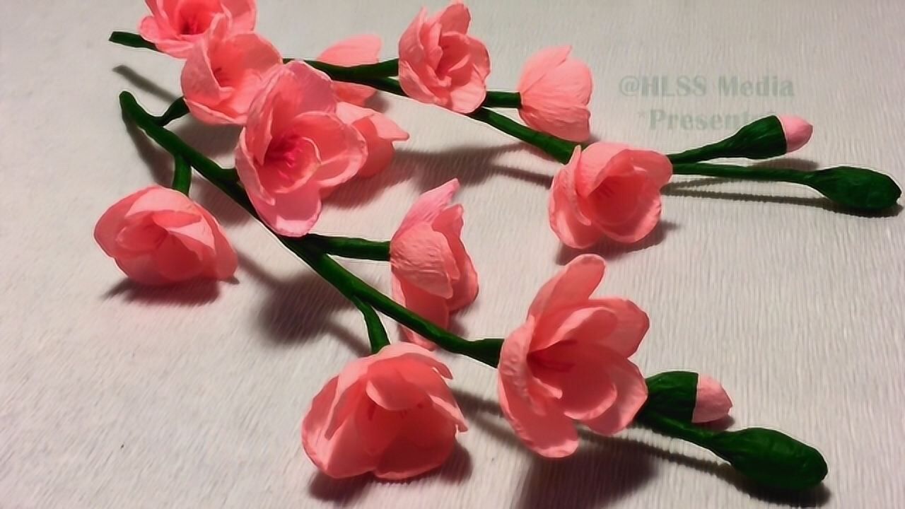 创意纸艺手工——用皱纹纸做桃花枝