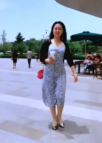 看看别人家的媳妇再来看自己的媳妇,我啥都懂了