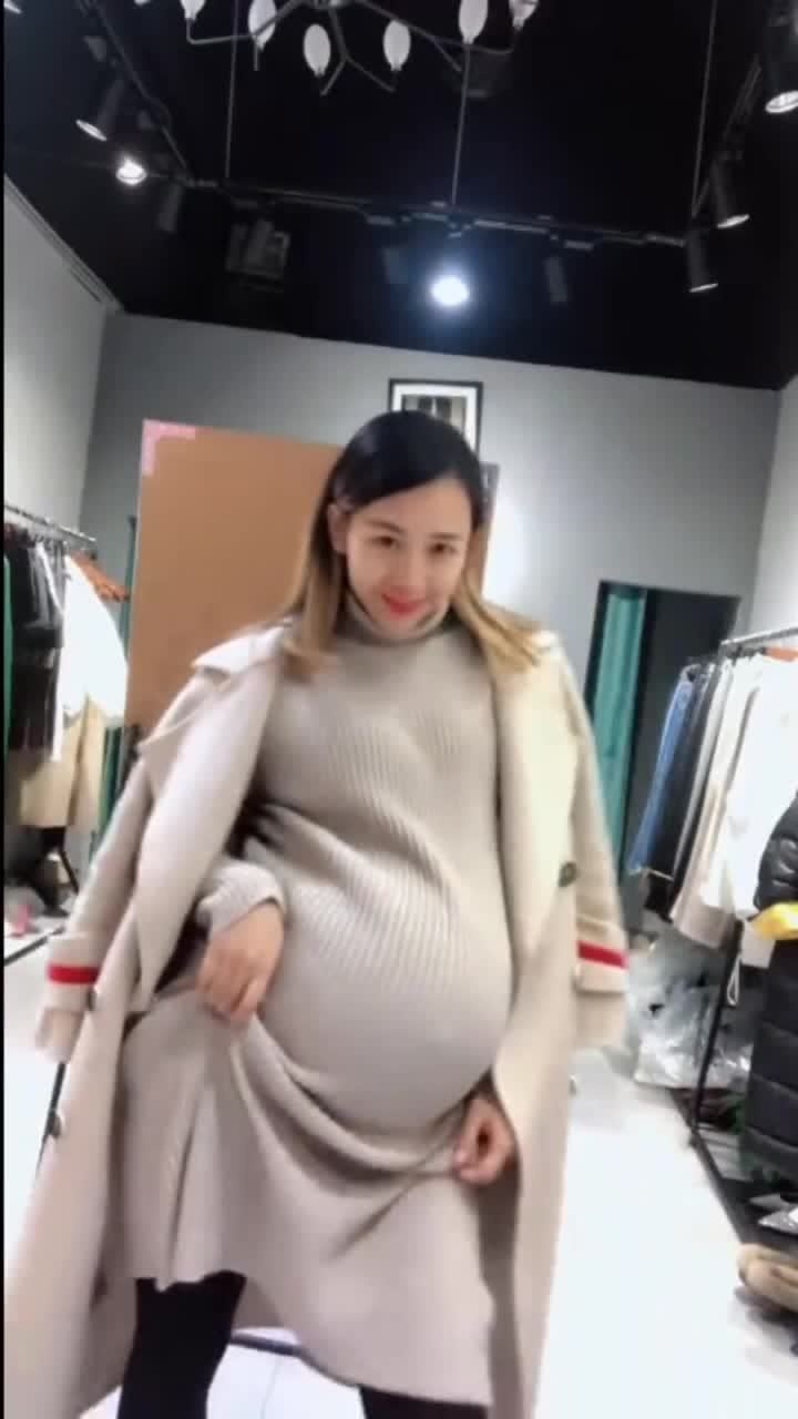 美女怀孕了,都快生了还这么跳舞,真是让人捏了一把汗啊_腾讯视频