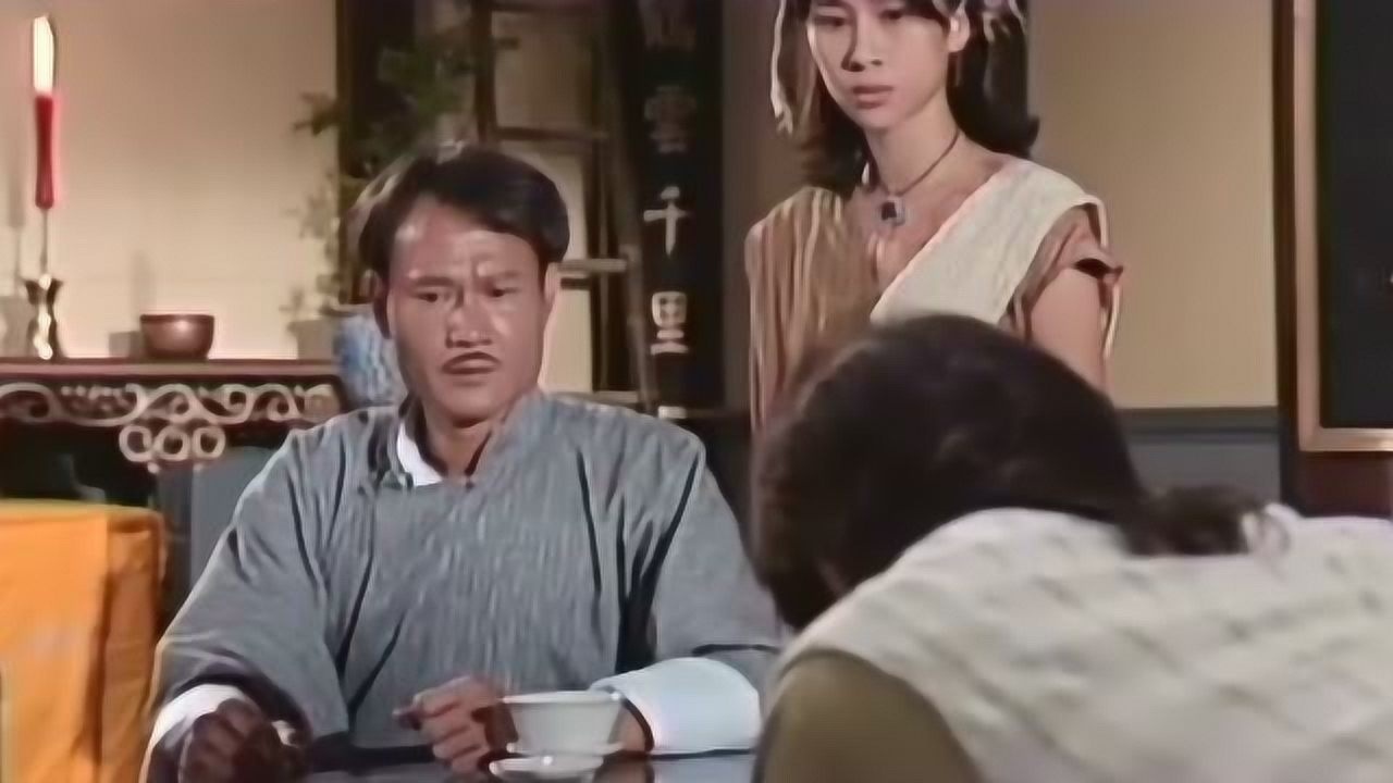 僵尸道长2:徒弟被人施法黏在一起,英叔看后不淡定了!