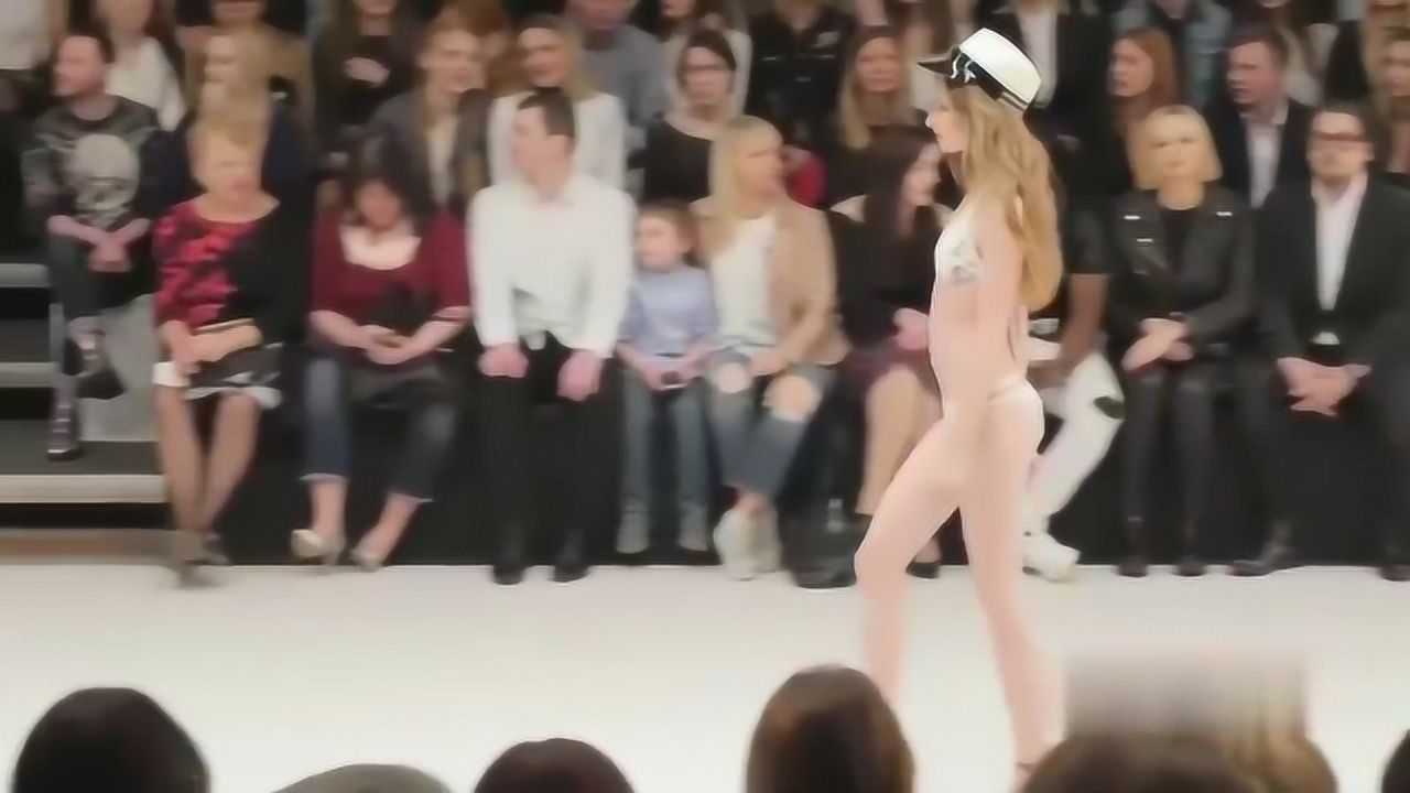 世界小姐大赛泳装秀洛杉矶站模特走秀维密超模也不过如此吧