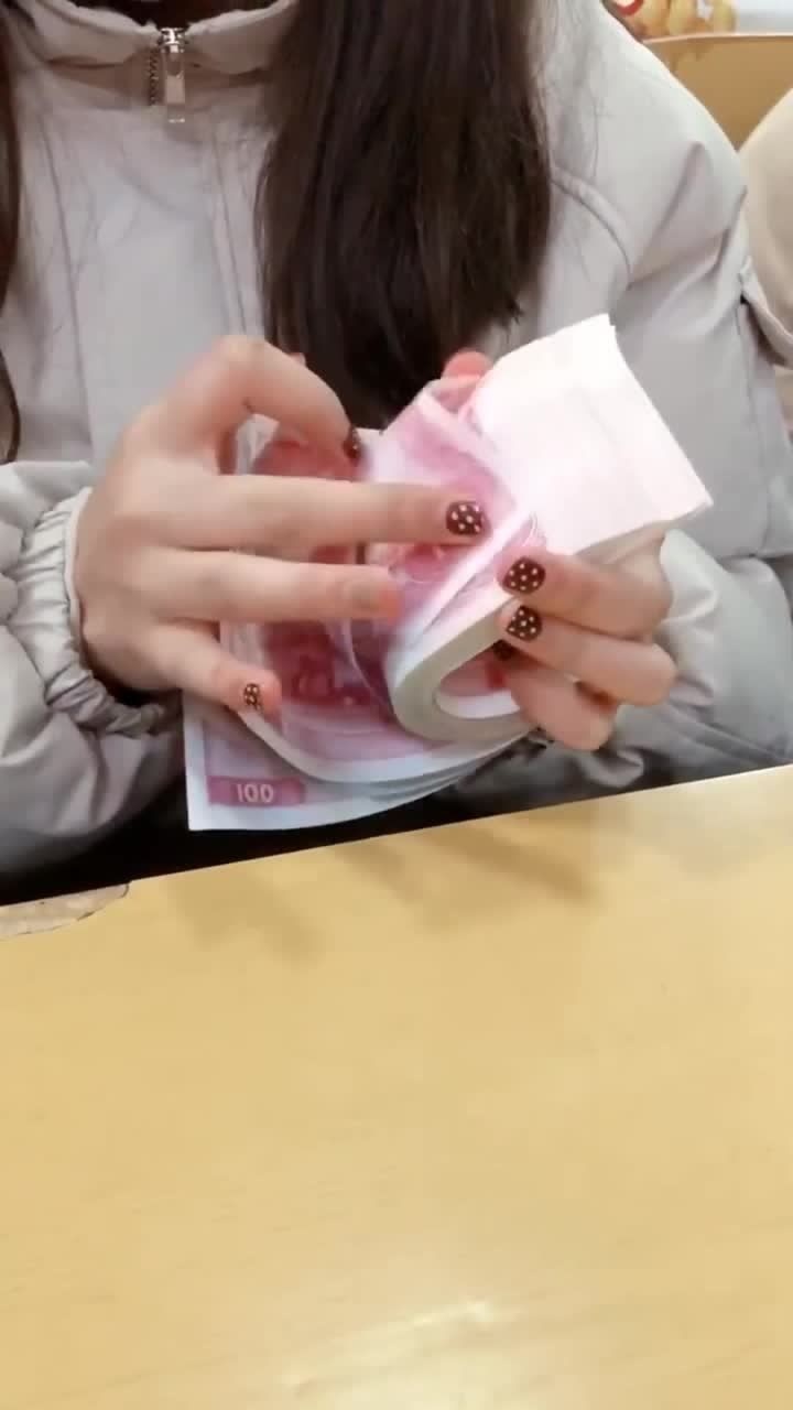 五指点钞法的慢教程,我缺的是手法吗我缺的是钱!_腾讯视频