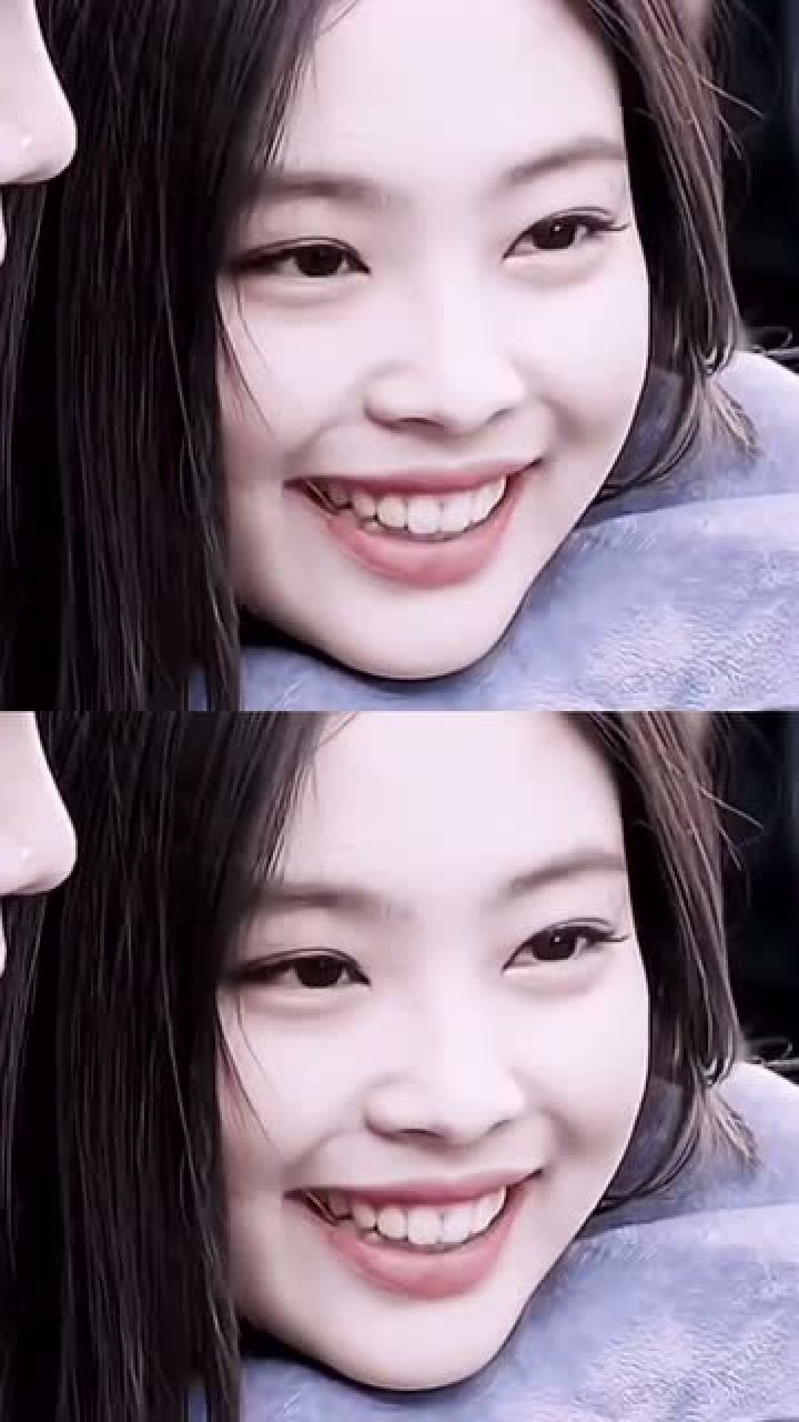 jennie真正开心笑的时候是露牙龈的,就像这样!