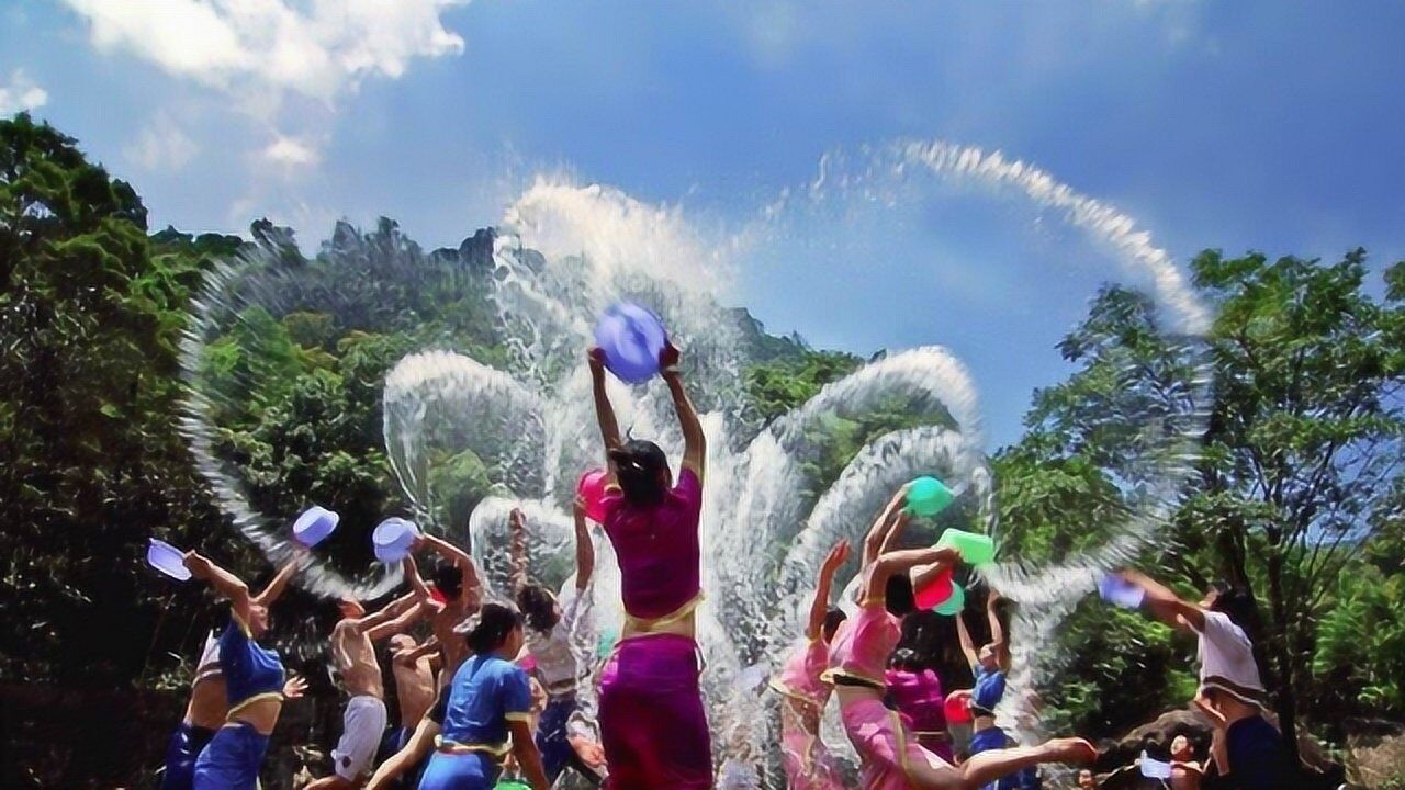 云南省德宏州取消2020年泼水节假期