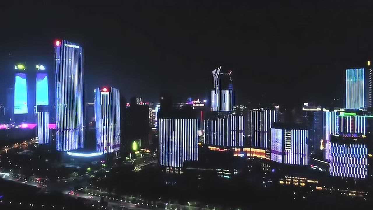 南昌重启被载入吉尼斯世界纪录的一江两岸灯光秀江