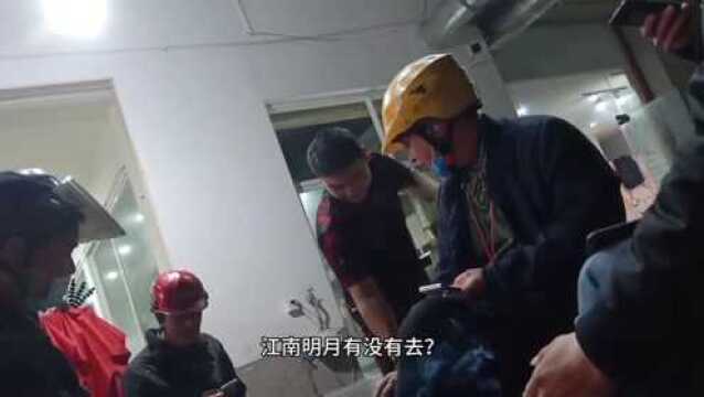 在绍兴市跑美团众包分享一下夜幕下的绍兴古城