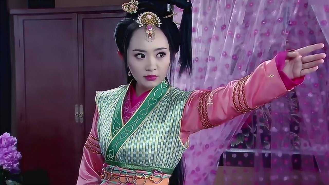 九环公主真是太飒了!富家少爷在门外偷听,被她一招就击败了!