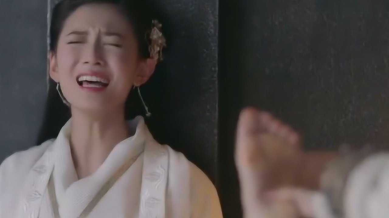 让人热血沸腾的挠脚心场面,黎姿最可爱,陈钰琪的最真!