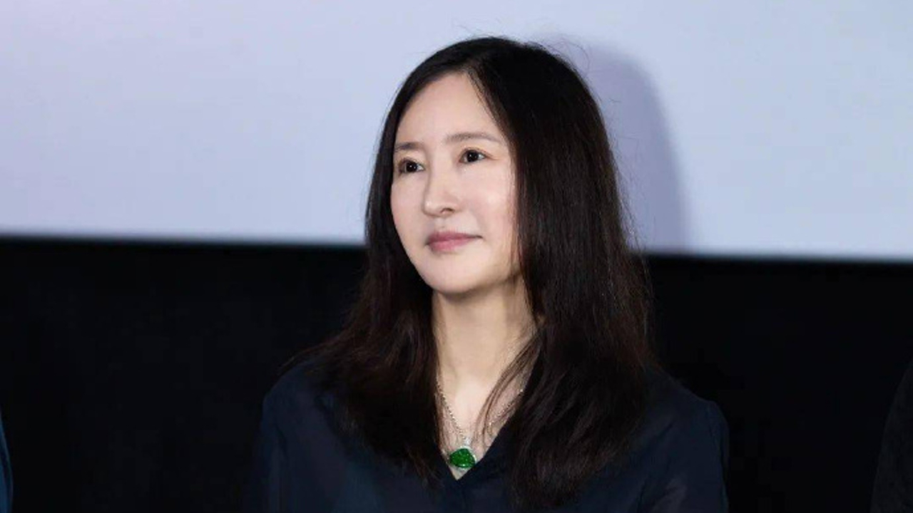 导演李玉呼吁更名，将“处女作”改为“开山作”，重新定义创作起点_腾讯新闻