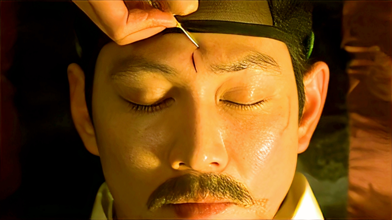 观相师,凭面相预知他人未来,仅凭1颗痣,帮人逆天改命《观相》