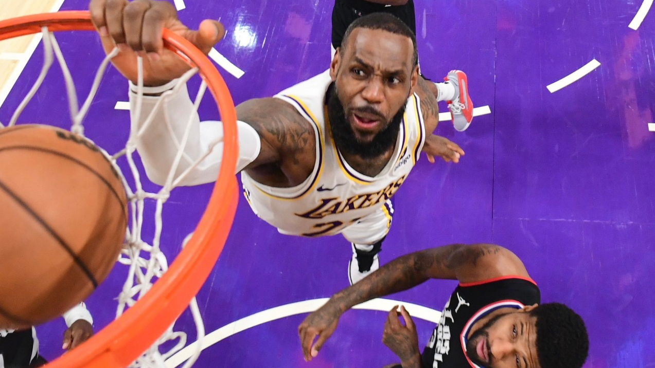 top时刻丨湖人胜快船五佳球伍德单臂补扣詹姆斯飞天隔扣乔治