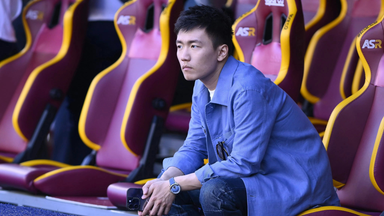 张康阳办公室被清空,个人物品将被打包寄往中国