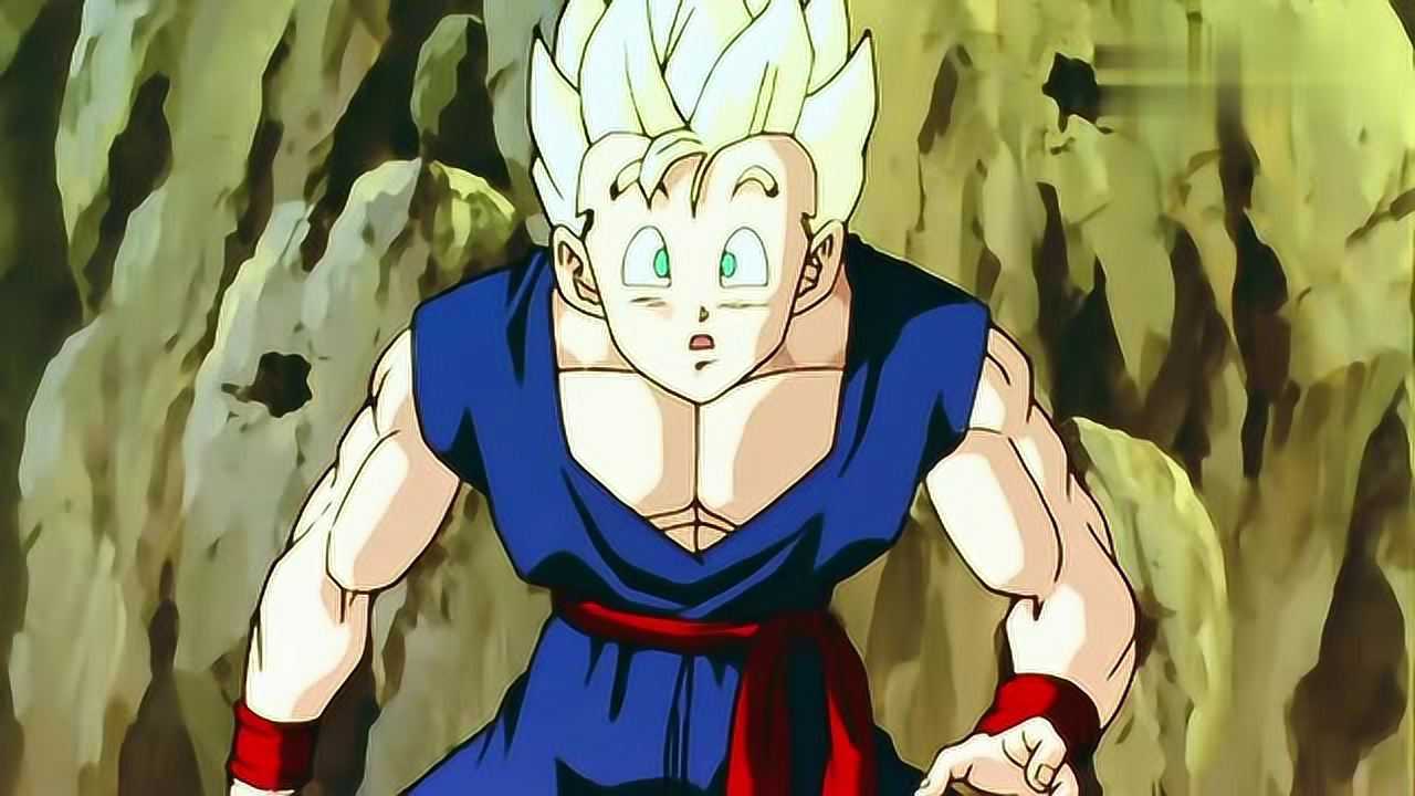 悟饭本想让悟天做陪练,不想悟天以可变身超级赛亚人!